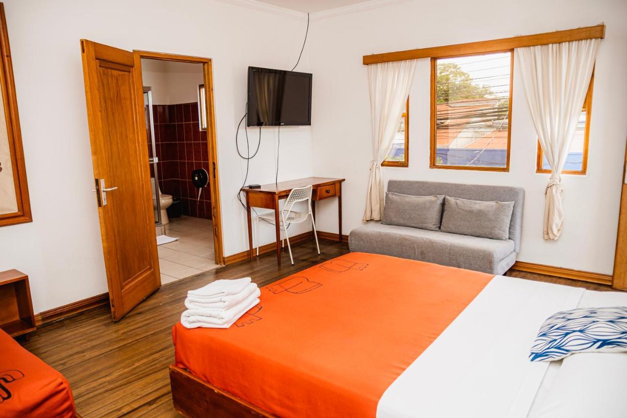 Luz De Luna Hotel Barrio Escalante Сан-Хосе Екстер'єр фото