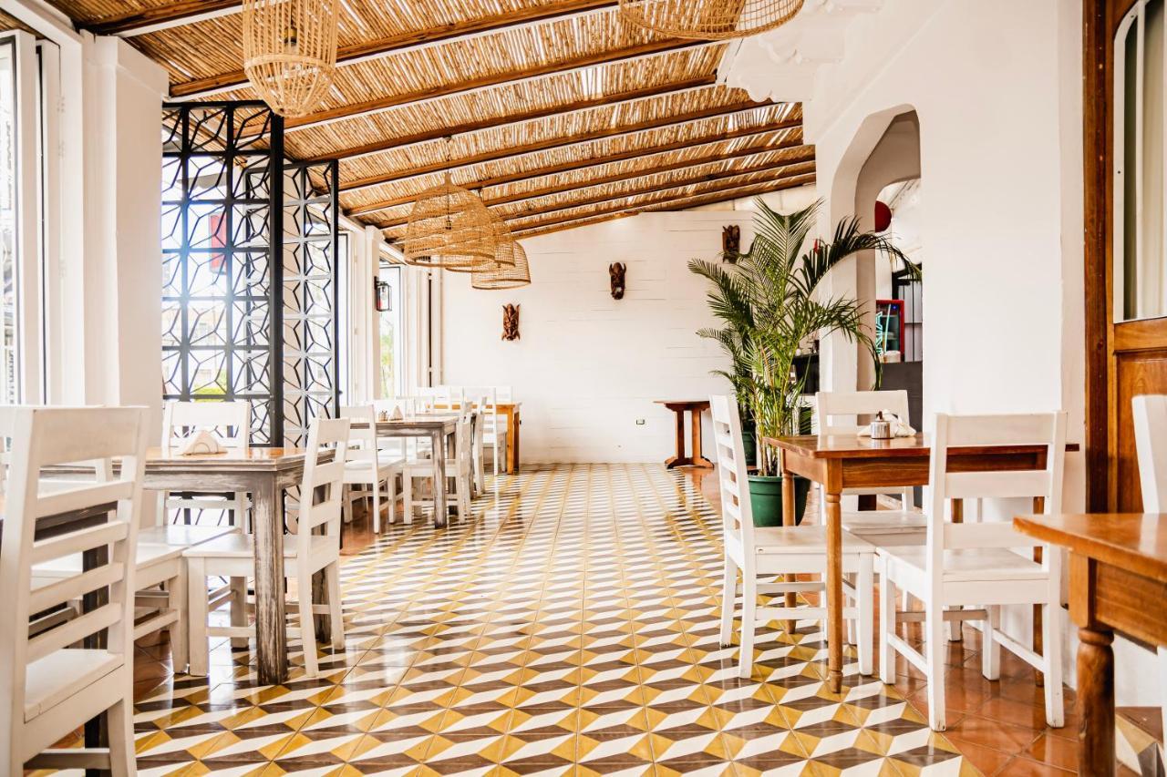 Luz De Luna Hotel Barrio Escalante Сан-Хосе Екстер'єр фото